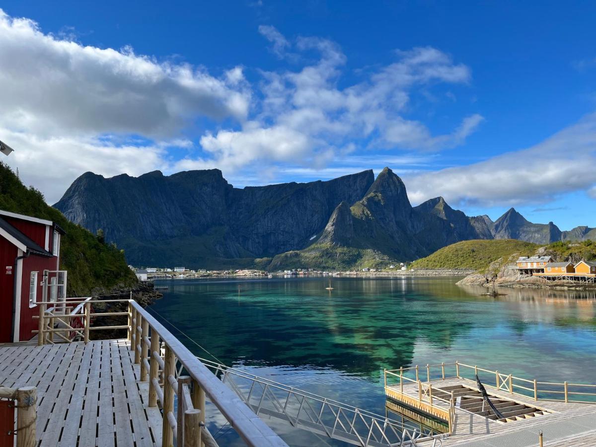 Lofoten Suite Apartments - Rostad Retro Rorbuer Рейне Екстериор снимка