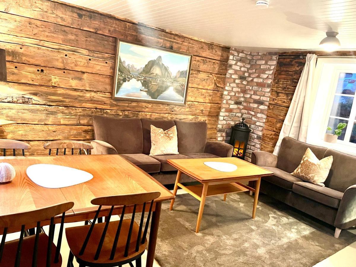 Lofoten Suite Apartments - Rostad Retro Rorbuer Рейне Екстериор снимка