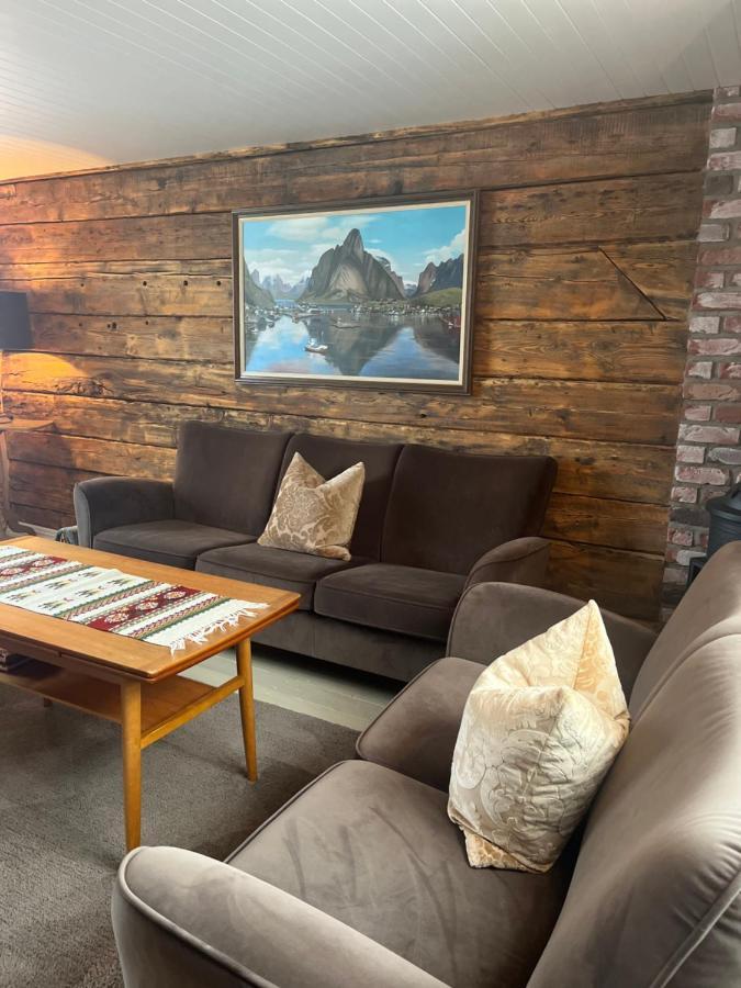Lofoten Suite Apartments - Rostad Retro Rorbuer Рейне Екстериор снимка