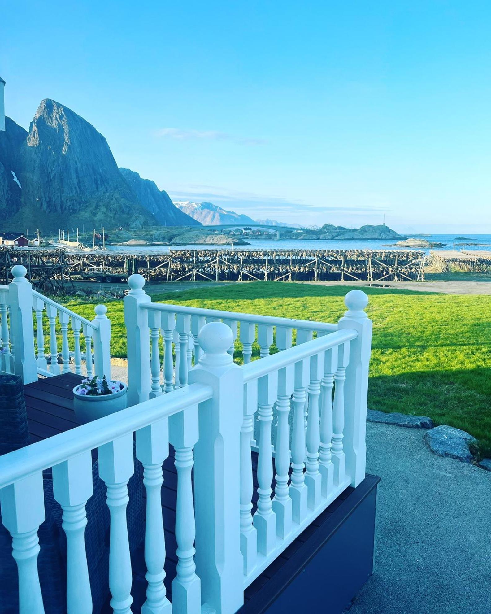 Lofoten Suite Apartments - Rostad Retro Rorbuer Рейне Екстериор снимка