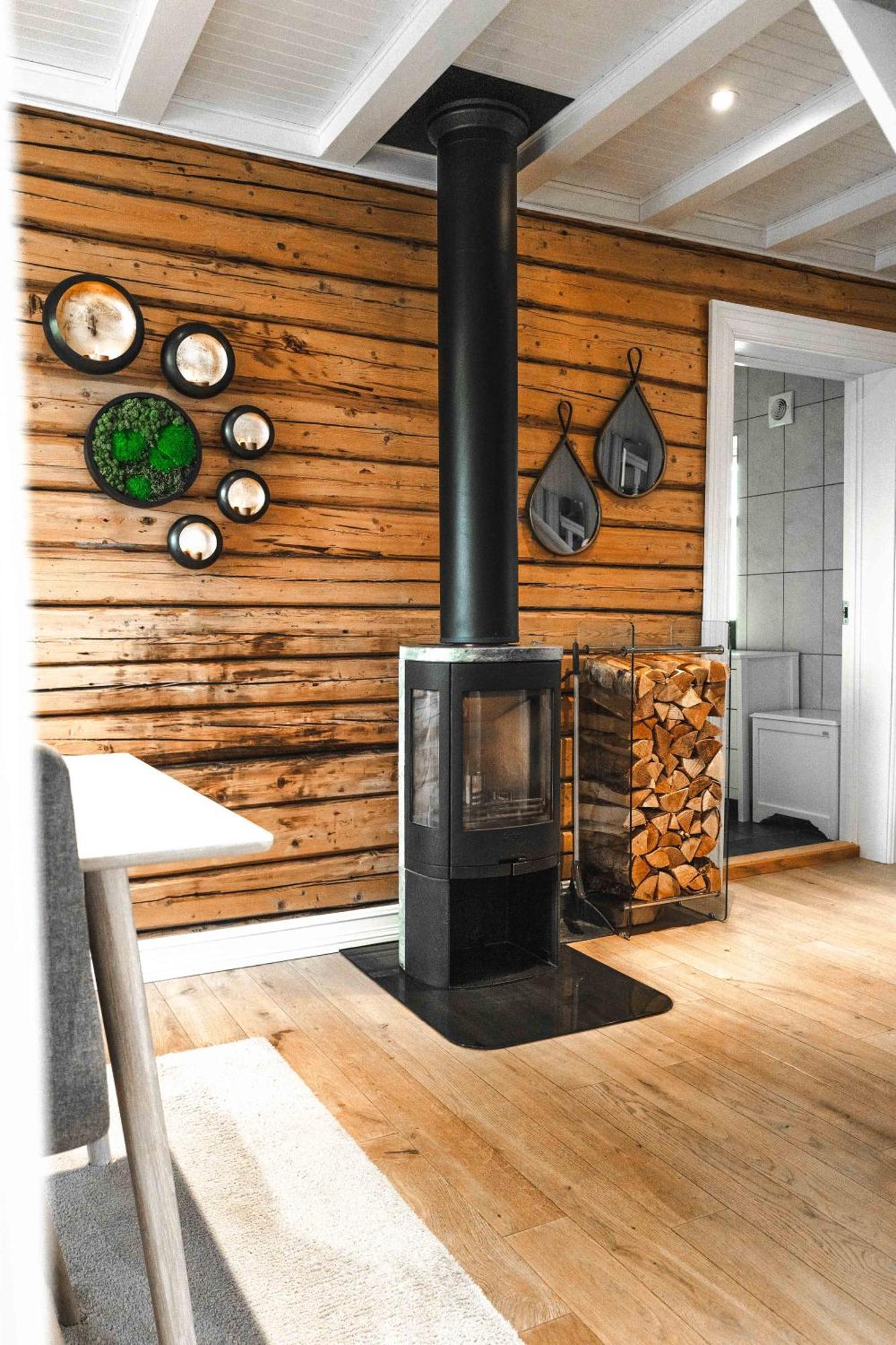Lofoten Suite Apartments - Rostad Retro Rorbuer Рейне Екстериор снимка